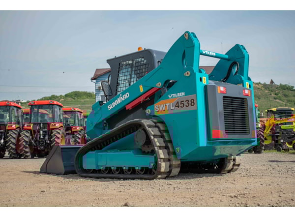 MiniIncarcator SUNWARD SWTL 4538 pe senile, 4.4ton, 74CP -PROMOTIE APRILIE  de vanzare